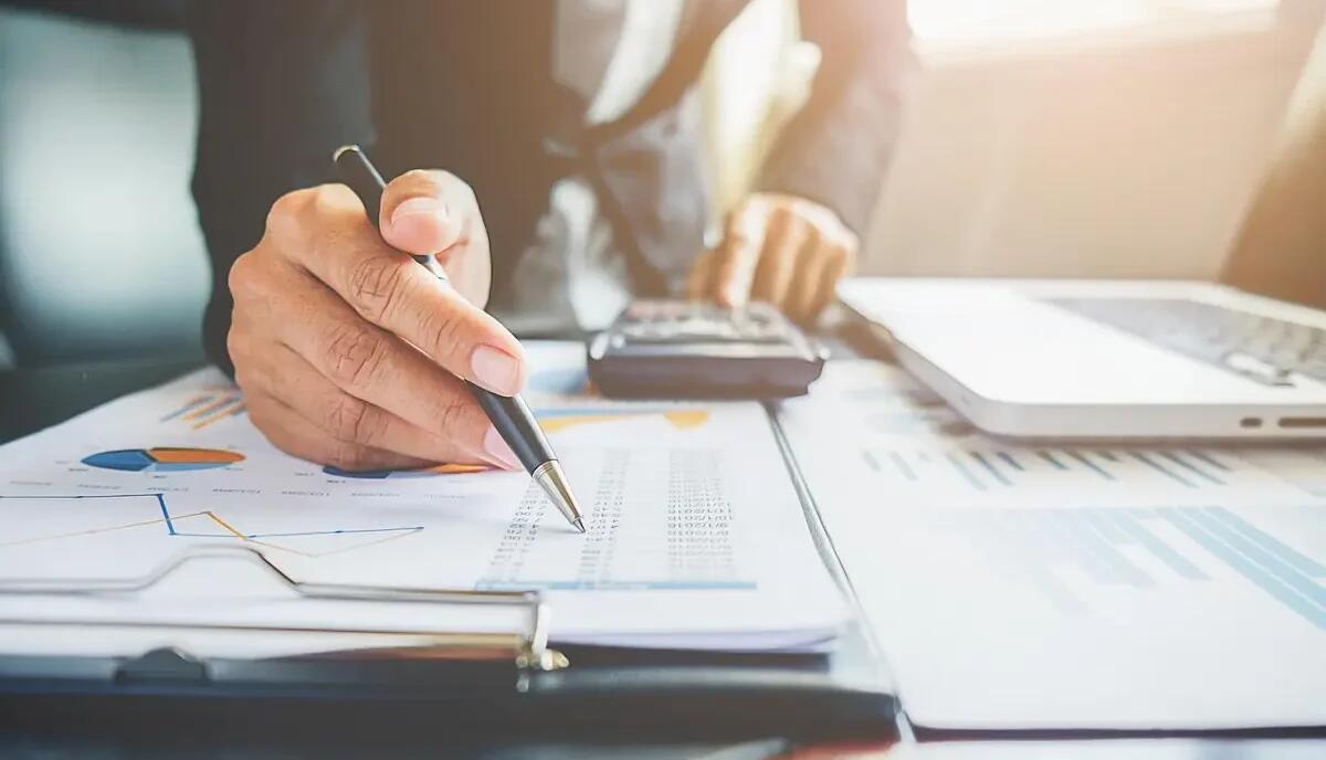 Responsabilità professionale nel settore fiscale e tributario: errori, rischi e soluzioni legali - 