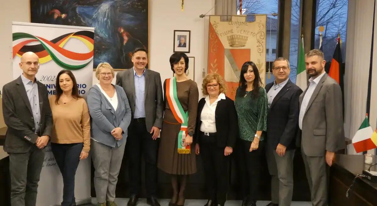 Fiume Veneto supporta lo scambio culturale con Hude con un contributo di € 10.569 -