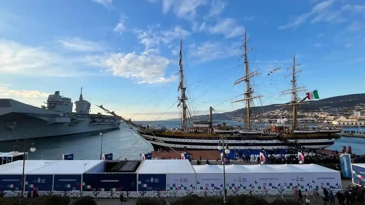Trieste festeggia il rientro dell'Amerigo Vespucci: tributo alla Marina Militare - 
