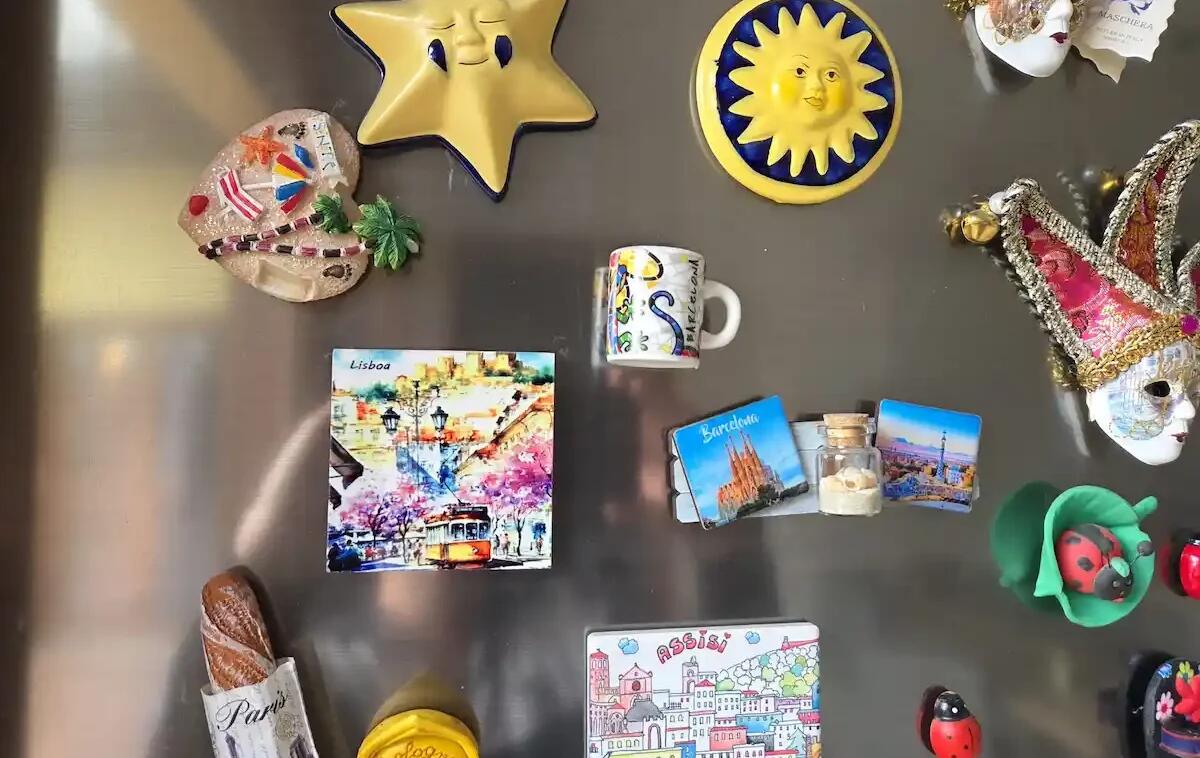 Dall’università di Liverpool: i magneti per frigo impattano sulla nostra memoria. Ecco come - 