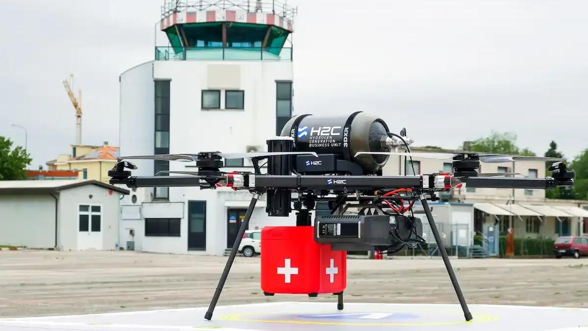 Progetto Sandbox: droni a idrogeno per il trasporto di merci sanitarie all’aeroporto di Padova -