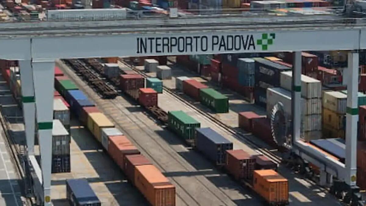 Tentato furto su un mezzo all’interporto, 53enne bloccato in flagrante dai Carabinieri: arrestato - 