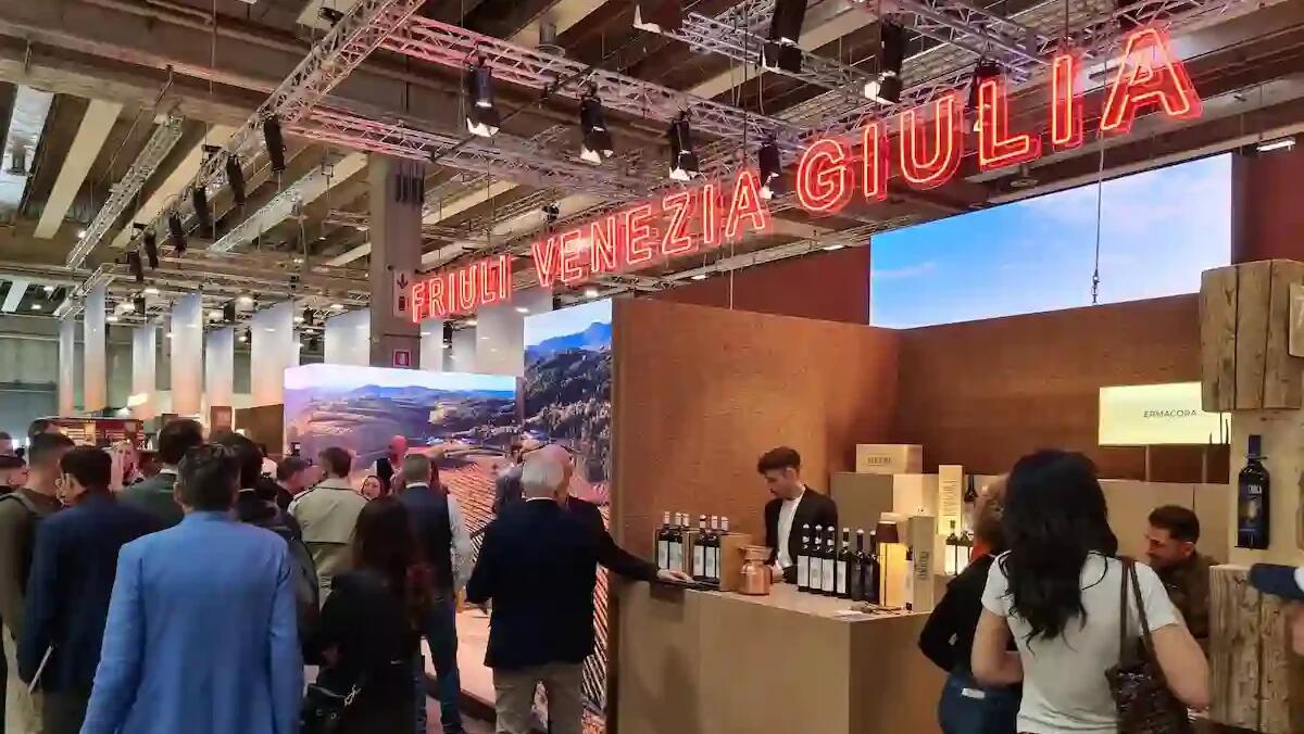Vino, cultura e turismo: il nuovo volto del Friuli a Vinitaly 2025 -