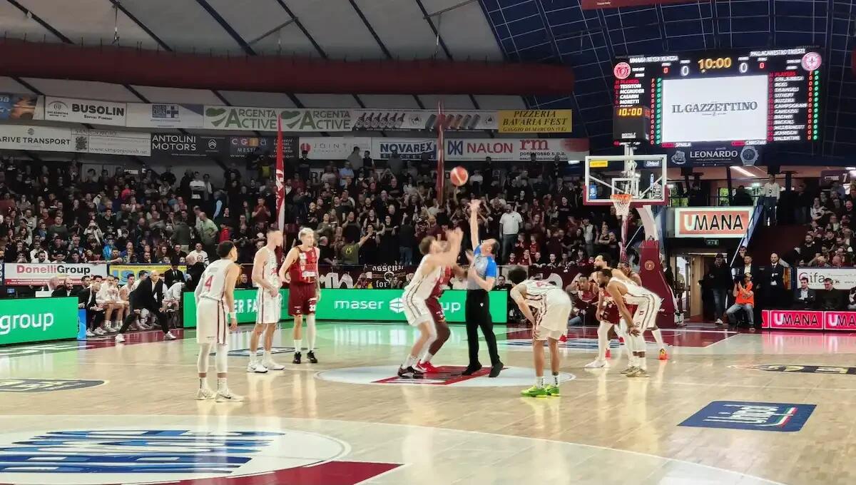 Basket, monologo Reyer Venezia nel derby del Nordest: Trieste schiantata 103-71 - 