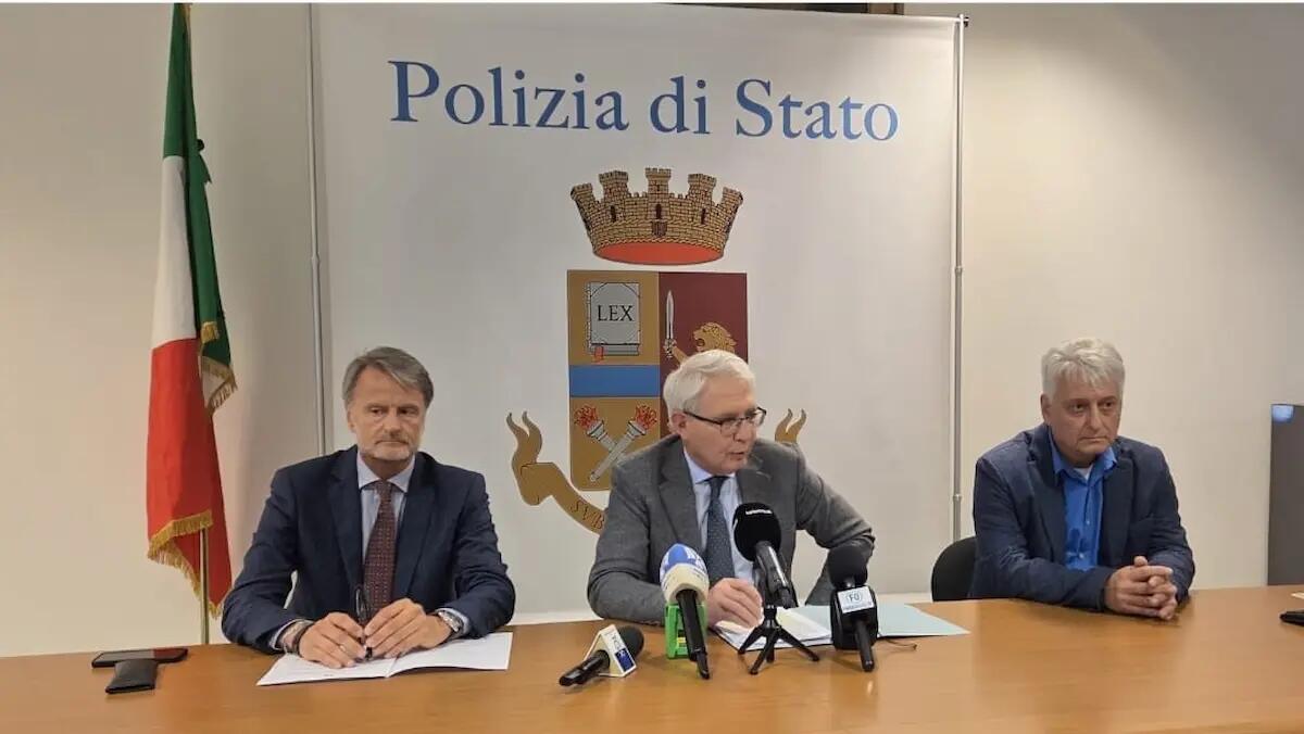 Tragedia a Udine, uccide la moglie e muore poco dopo in un incidente stradale. Cosa è successo - 