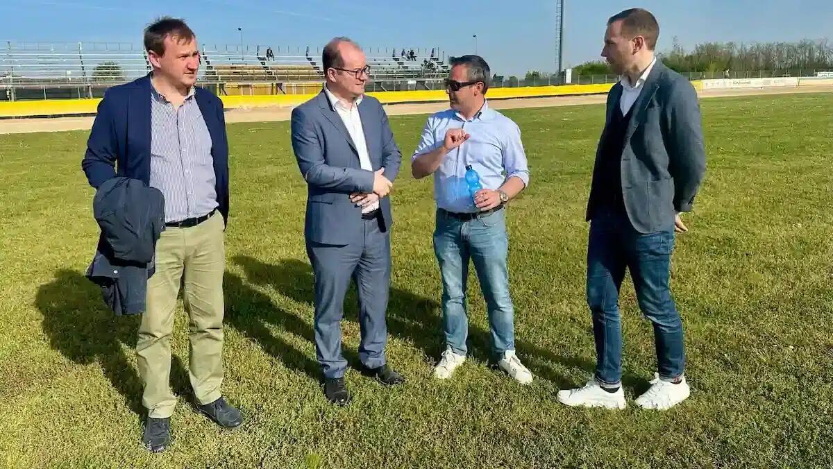 Michele Castagna domina il campionato italiano di speedway a Pozzuolo - 