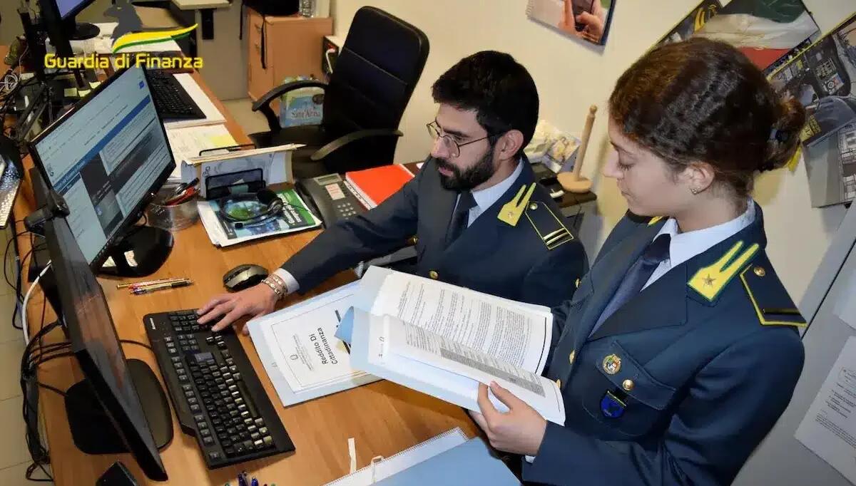 Scoperte due lavoratrici in nero nel centro massaggi cinese: proposta sospensione dell'attività - 