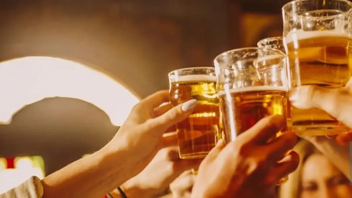 Abuso di alcol in aumento tra giovani e adulti, allarme in Friuli: focus su Pordenone - 