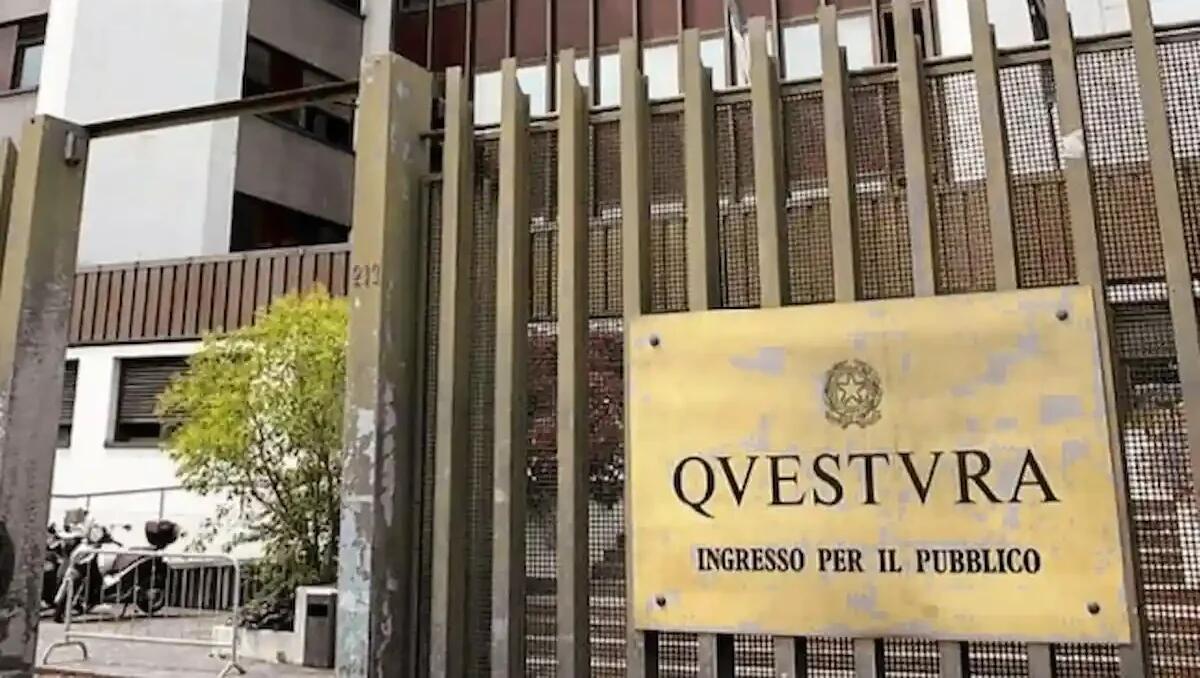 La ex si rifiuta di indossare i suoi regali, la prende a morsi: l'autore della violenza è un 19enne - 