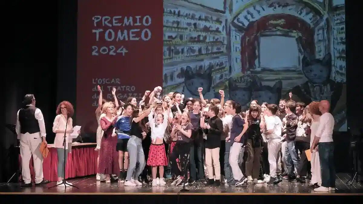Premio Tomeo 2025: il teatro giovanile di Rovigo dà spettacolo con nuovi gruppi e categorie - 