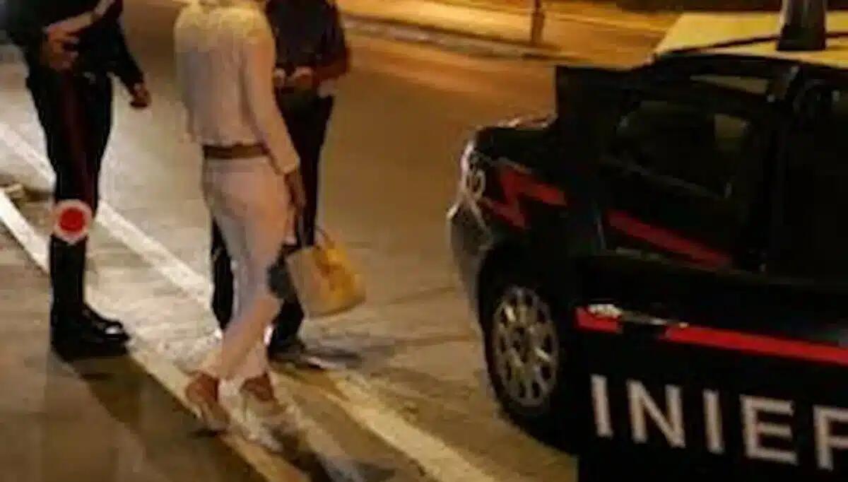 Gestiva una "casa di piacere" con almeno 25 clienti al giorno: arrestata 40enne - 