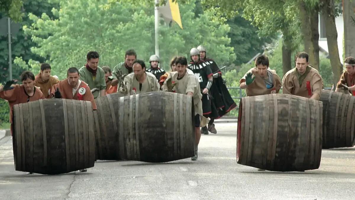 Buttrio, torna dopo dieci anni il Palio delle Botti: gare, tradizione e divertimento per famiglie - 