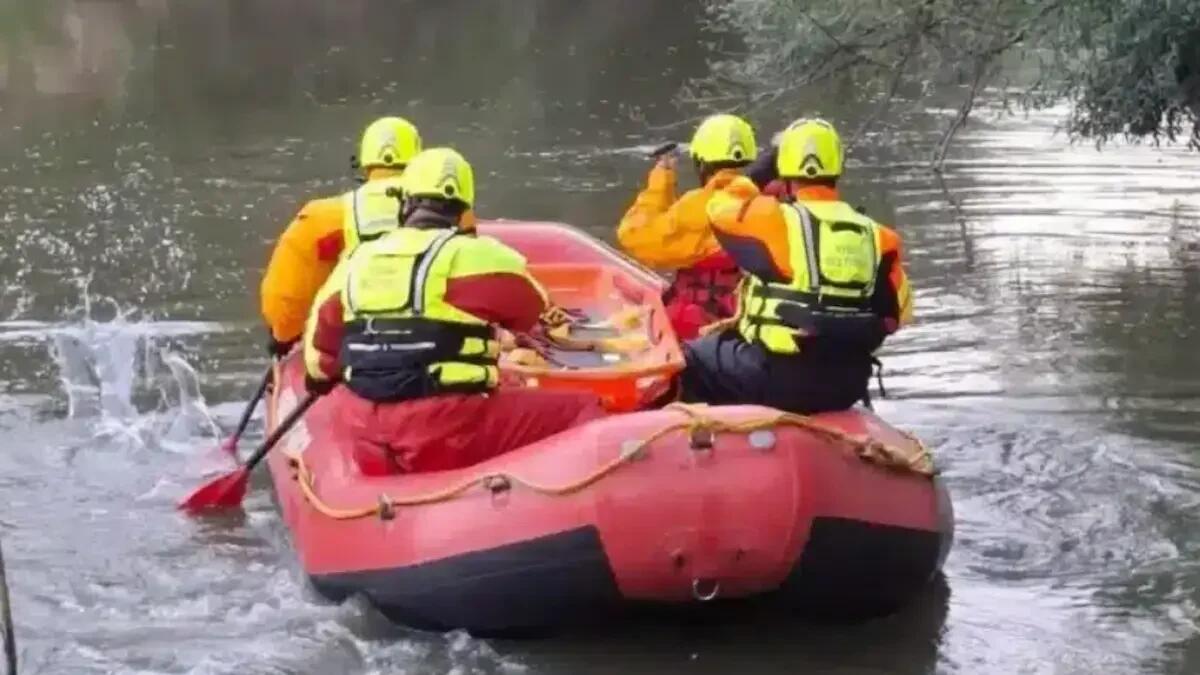 Disperso nel fiume, ricerche in corso per un 55enne: la denuncia della figlia e il messaggio d’addio - 