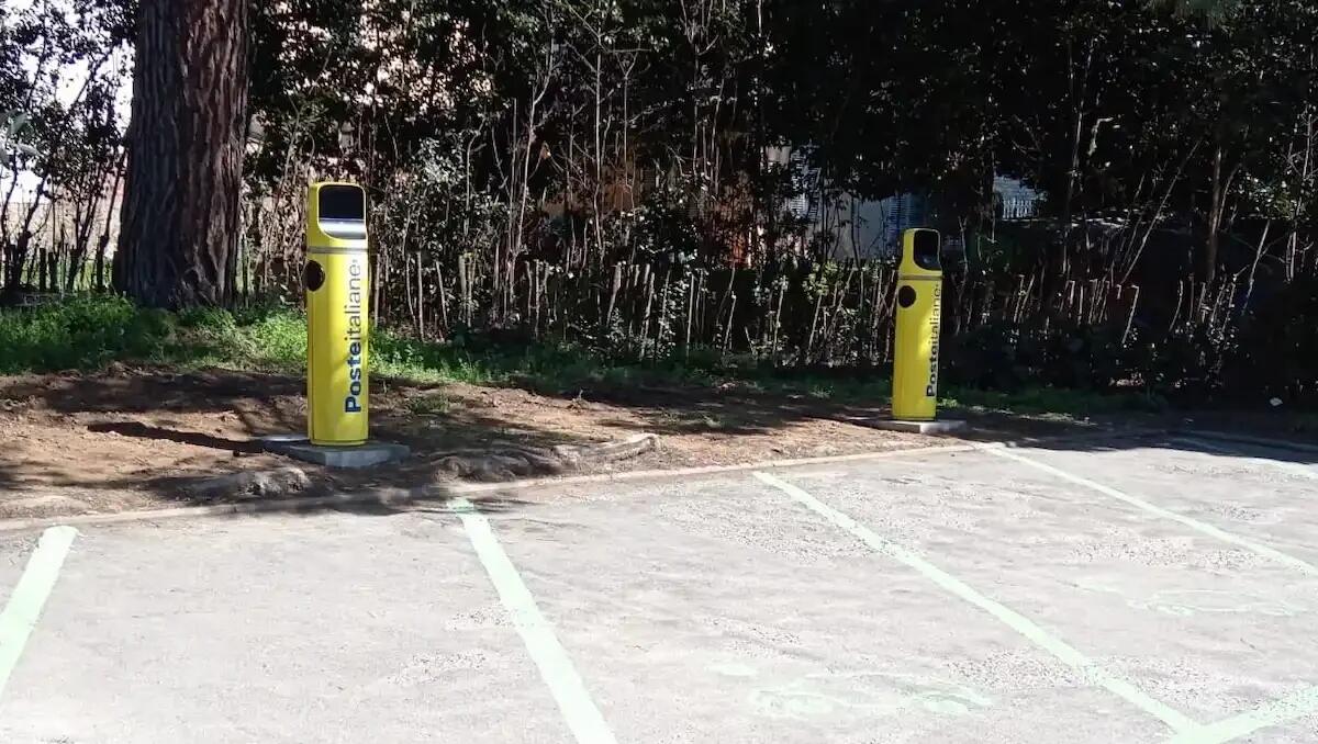 Poste Italiane: installate le prime colonnine di ricarica per auto elettriche in provincia di Venezia - 