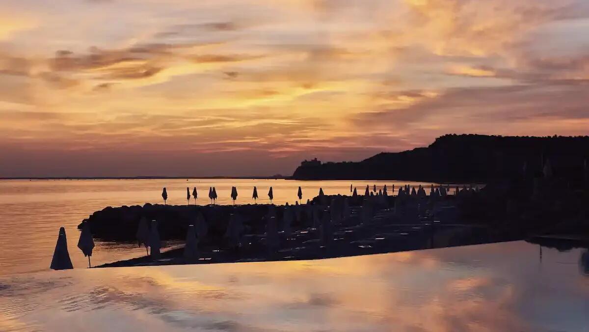 Purobeach Portopiccolo inaugura l’estate con il premio “Tre Ombrelloni Gold” - 