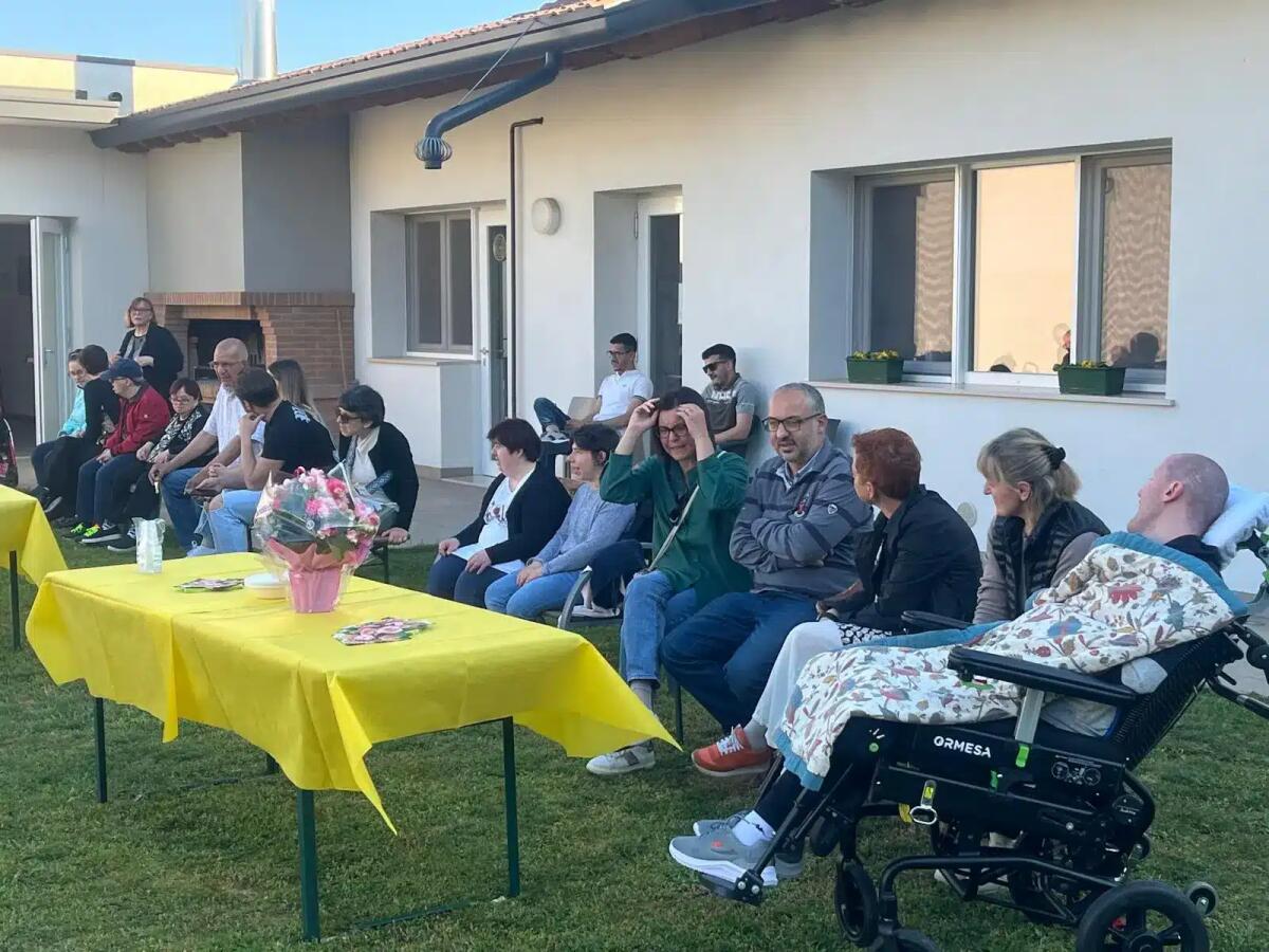 Questa comunità in Friuli festeggia 5 anni di cohousing: un modello sociale che cresce -