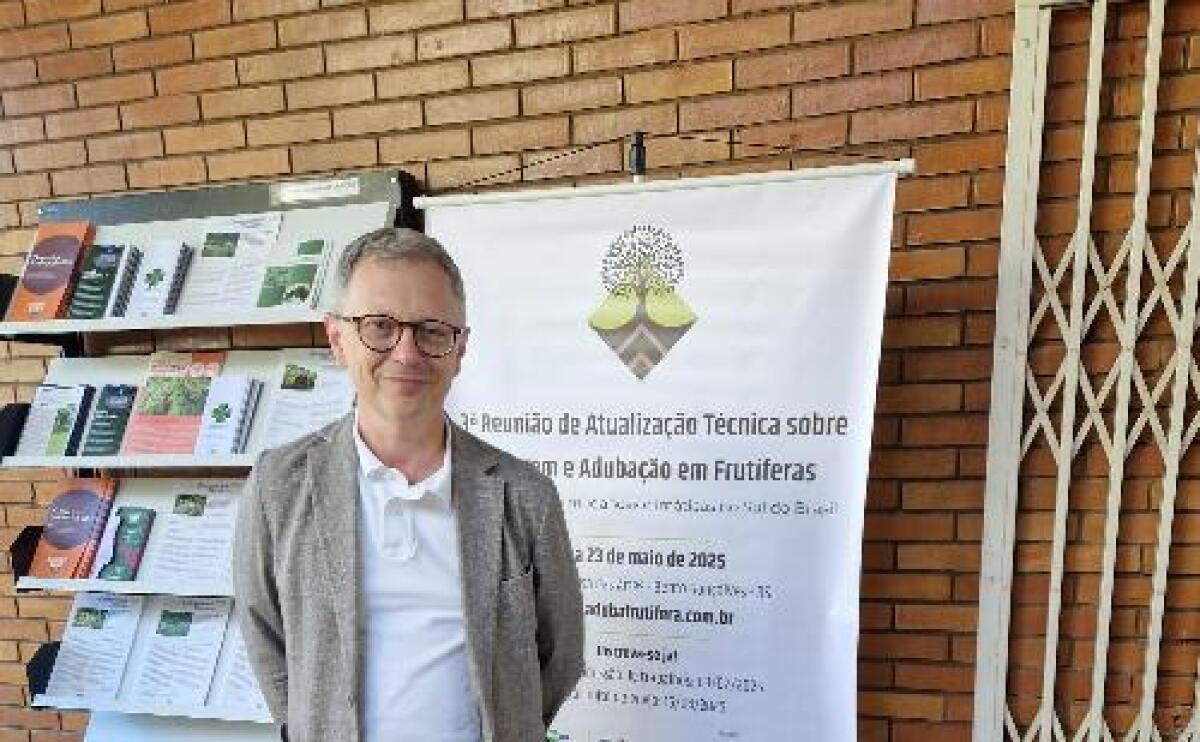 L'assessore Zannier visita l'Istituto Emprapa uva e vinho a Bento Goncalves, Brasile - 