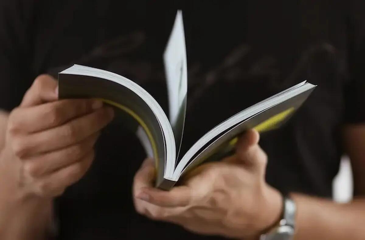 Stampa libri: i servizi online di Sprint24 per ogni esigenza editoriale - 