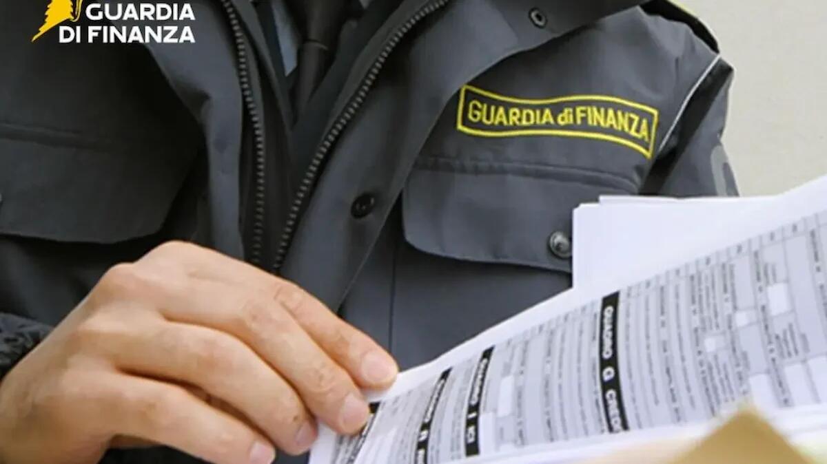 Fatture false e soldi all'estero: frode da 10,5 milioni nel Friuli Occidentale, 15 imprenditori denunciati - 