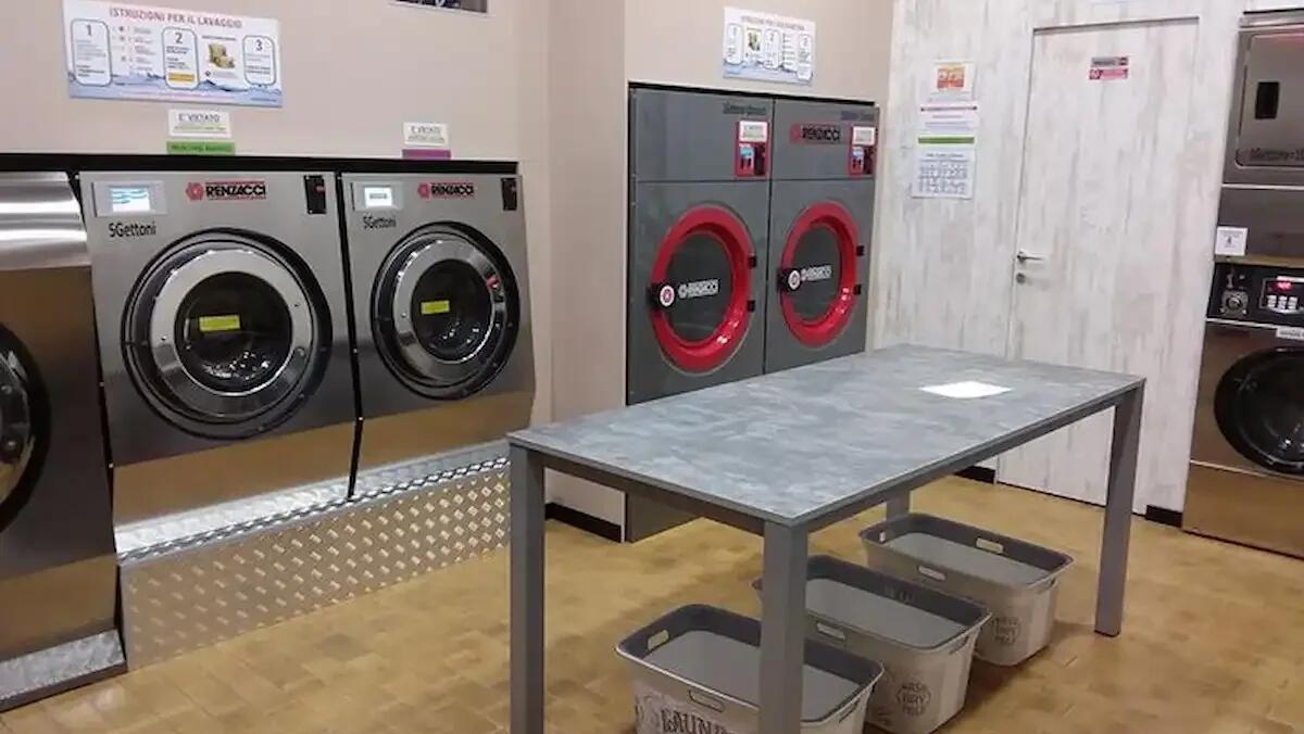 Colpo sventato alla lavanderia automatica, 31enne sorpreso in flagranza di reato: arrestato - 
