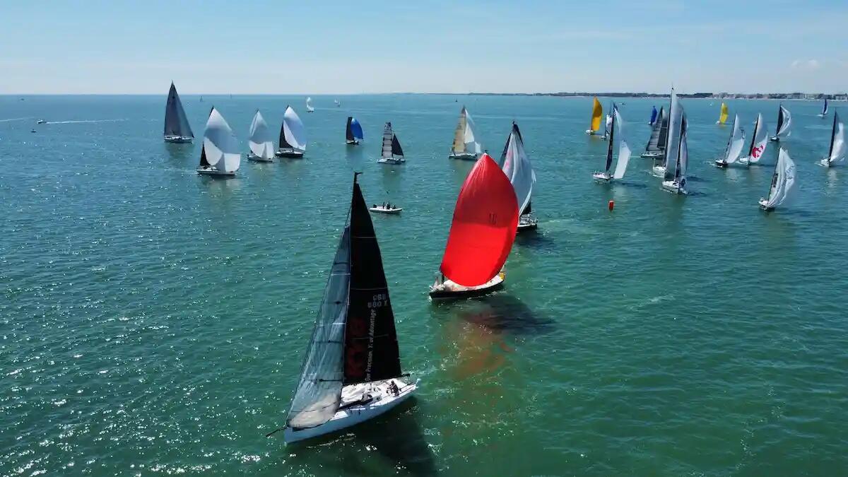 A Caorle torna La Cinquecento: regata e spettacolo tra mare e terra - 