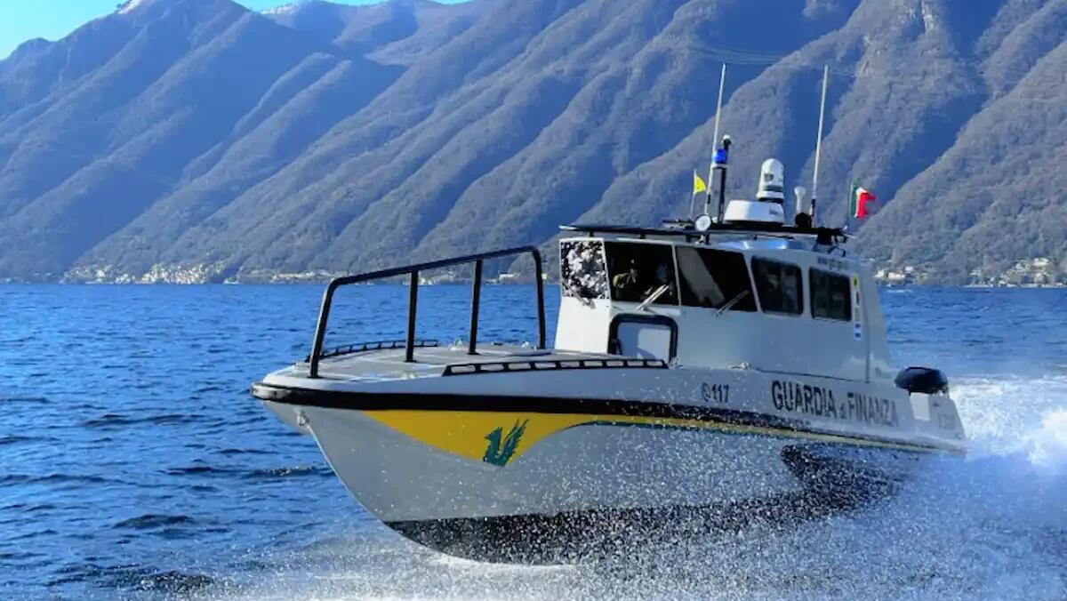 Guide pericolose e mezzi non sicuri: raffica di infrazioni sui laghi. Cosa hanno rivelato i controlli. - 