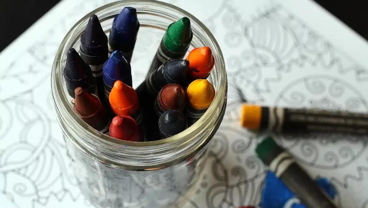 Arresto shock in un asilo nido, maltrattamenti sui bambini: due educatrici ai domiciliari -
