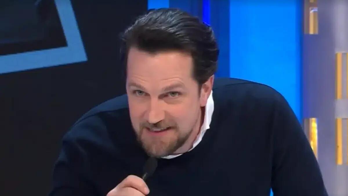 "Affari Tuoi", insegnante trentino porta a casa 130mila euro: nel suo pacco ce n'erano molti di più - 