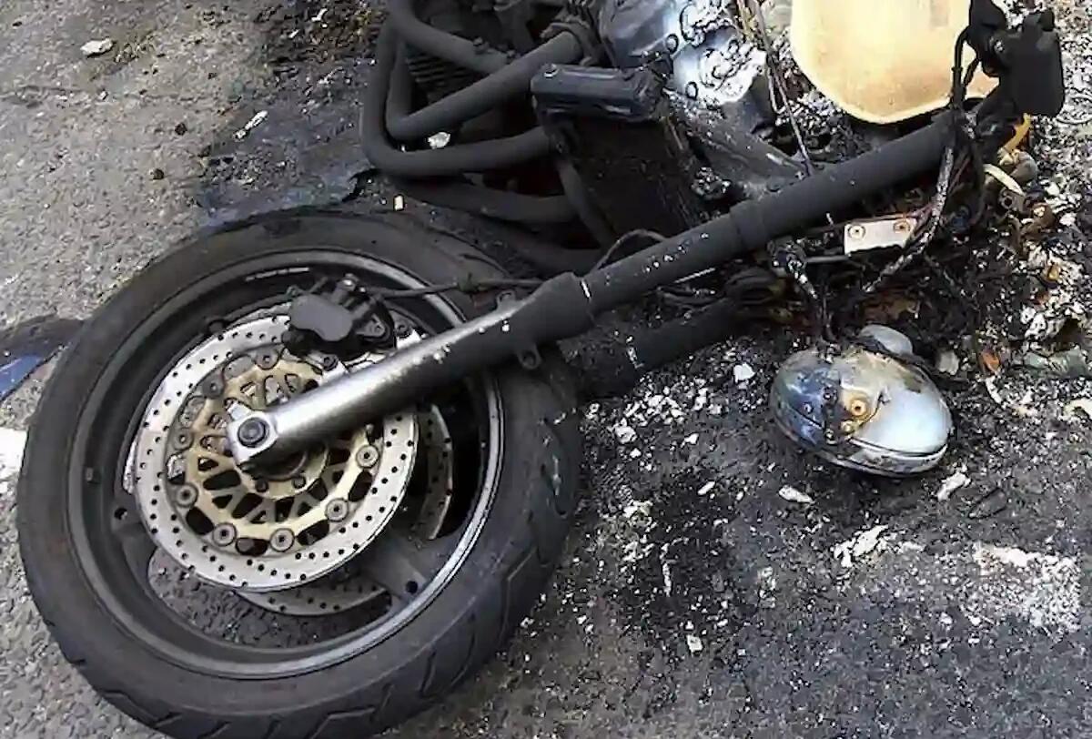 Incidente mortale in moto nella notte, la vittima è Matteo Millo: aveva solo 20 anni - 