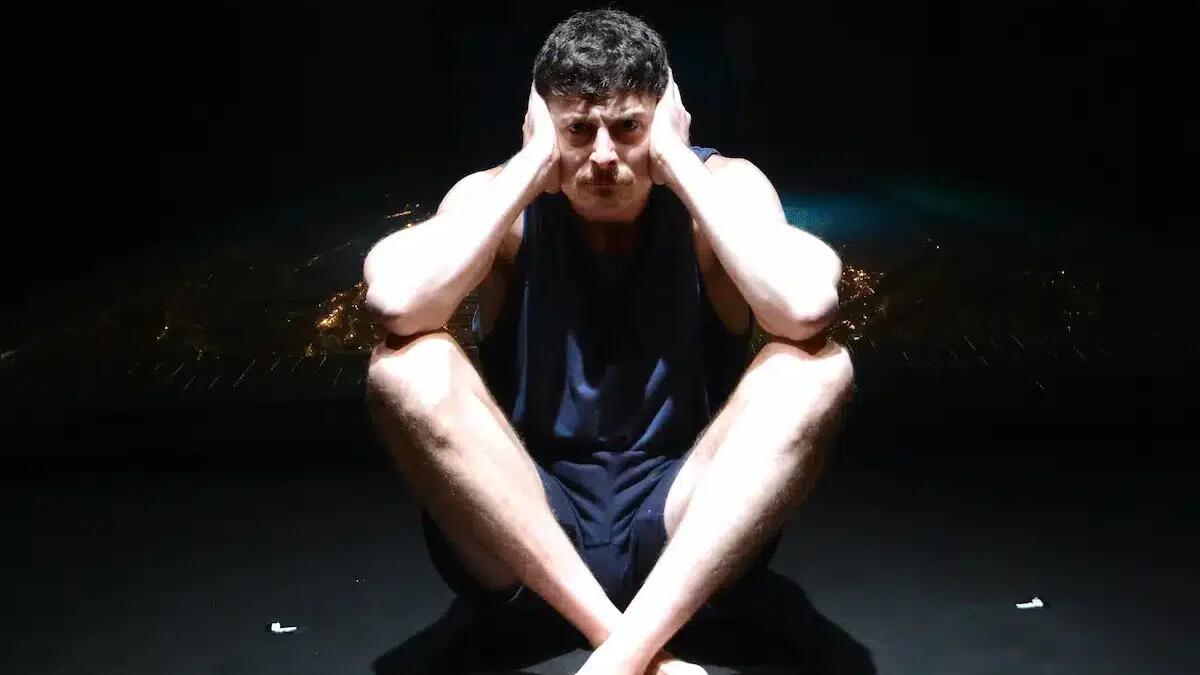 Affogo al FESTIL: teatro intenso su bullismo e solitudine a Udine - 