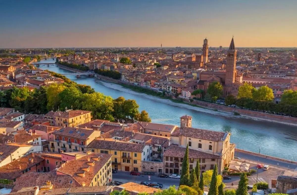 Perché Verona attrae talenti e professionisti: il corso di Interior Design della NAD apre porte al futuro - 