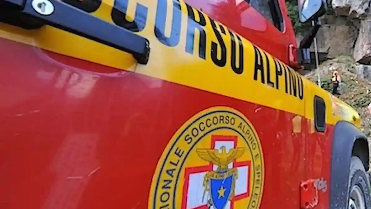 Escursione in mountain bike finisce con ricovero all'ospedale: brutta caduta per una bimba di 7 anni - 