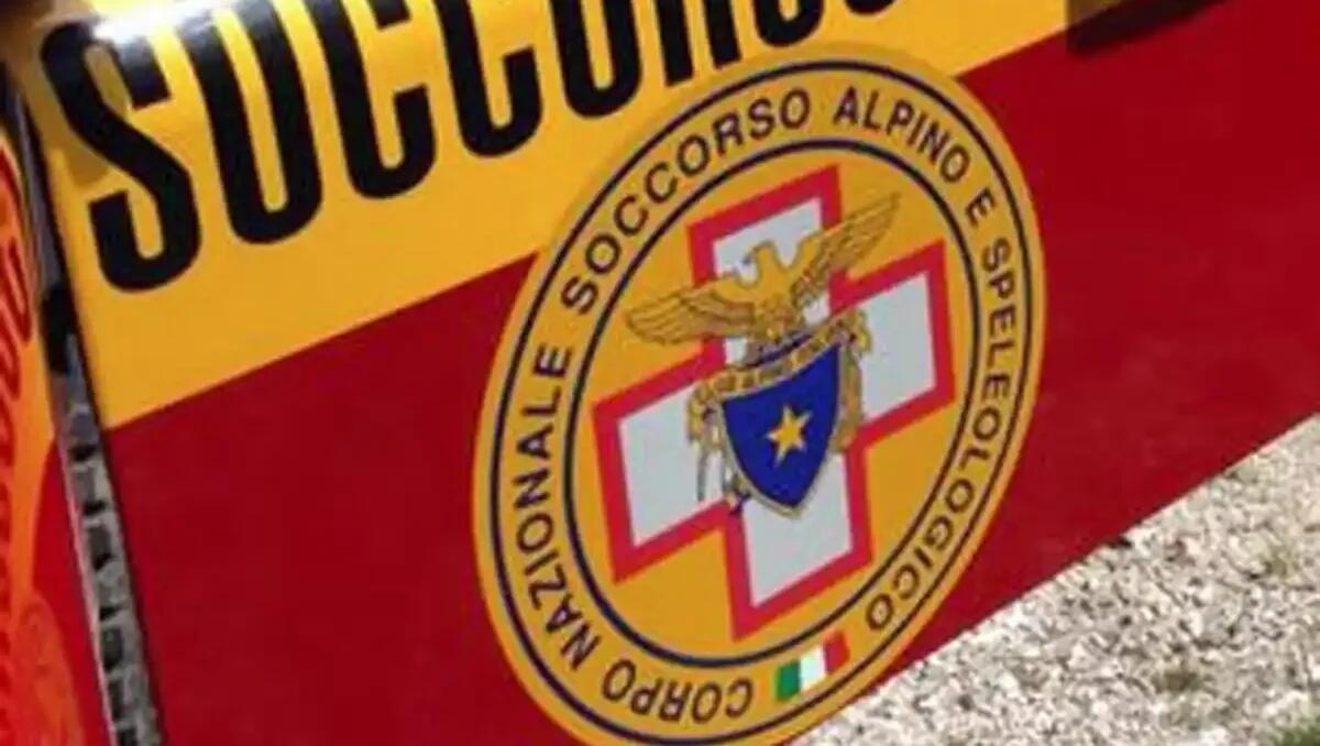 Turista francese infortunata sul sentiero Forcella Col dei Bos: trauma alla caviglia - 