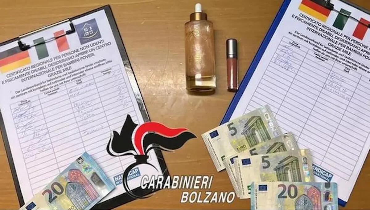 Beccate a truffare i passanti tentano la fuga in caserma: denunciate due finte sordomute - 