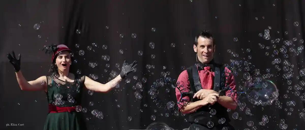 A Stienta debutta la rassegna “Il teatro siete voi” con lo spettacolo di Bubble on circus -