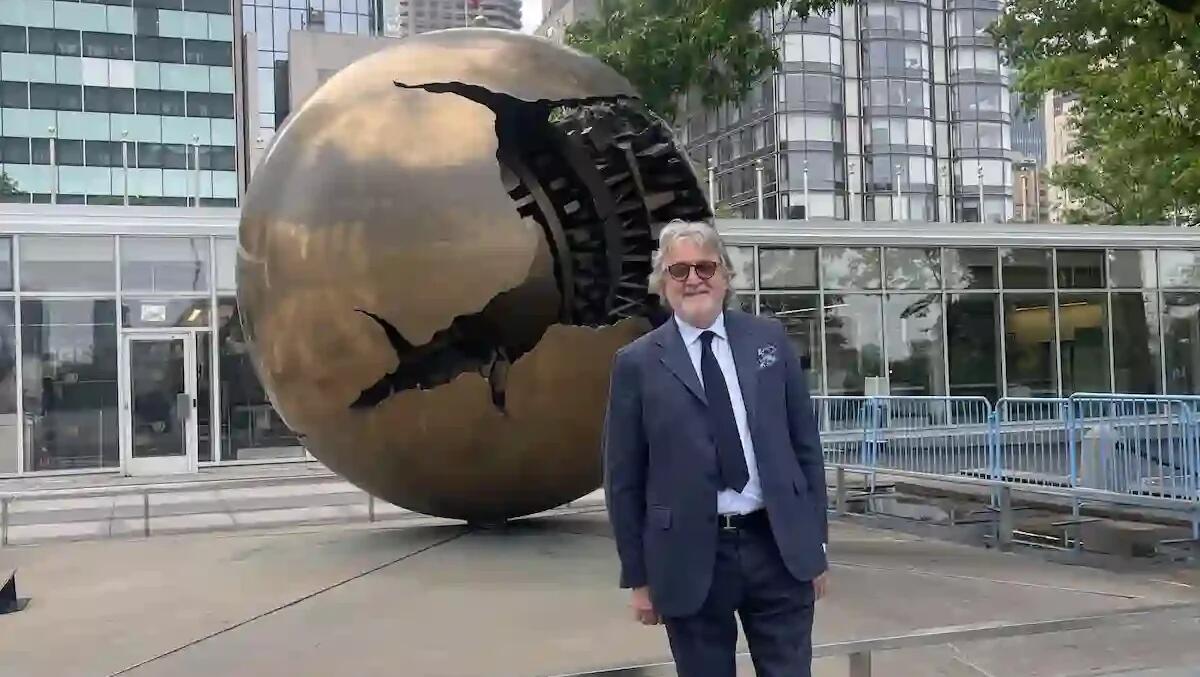 La scomparsa di Arnaldo Pomodoro, l'omaggio di Railz: "Un’intera produzione di rulli dedicata a lui" - 