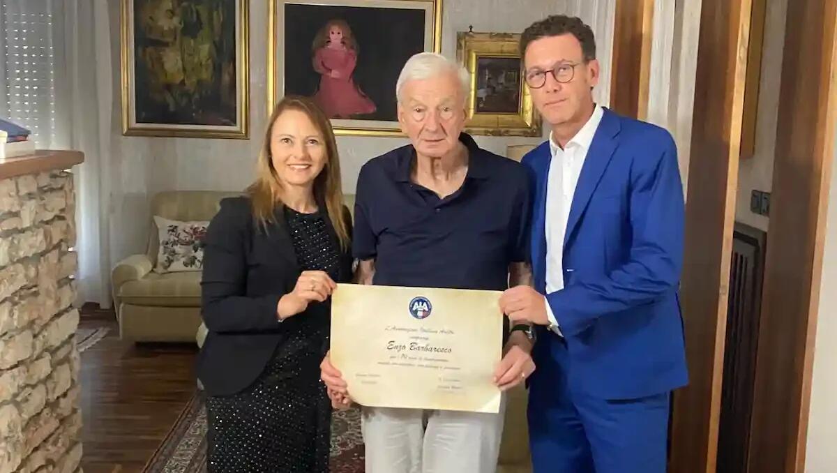 Enzo Barbaresco Celebra 70 Anni Di Appartenenza All’AIA Con Una Grande Festa - 