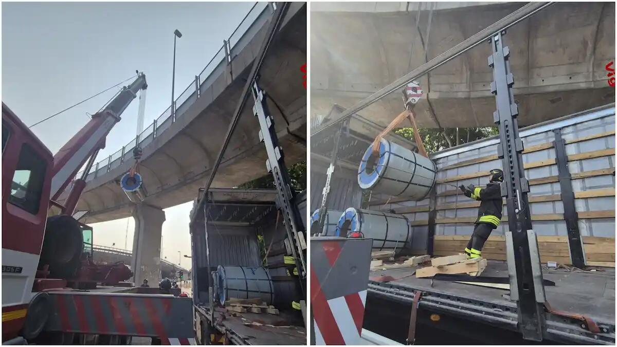 Autoarticolato frena, si sbilanciano le bobine d’alluminio che trasporta: intervento dei pompieri per mettere in sicurezza il carico - 
