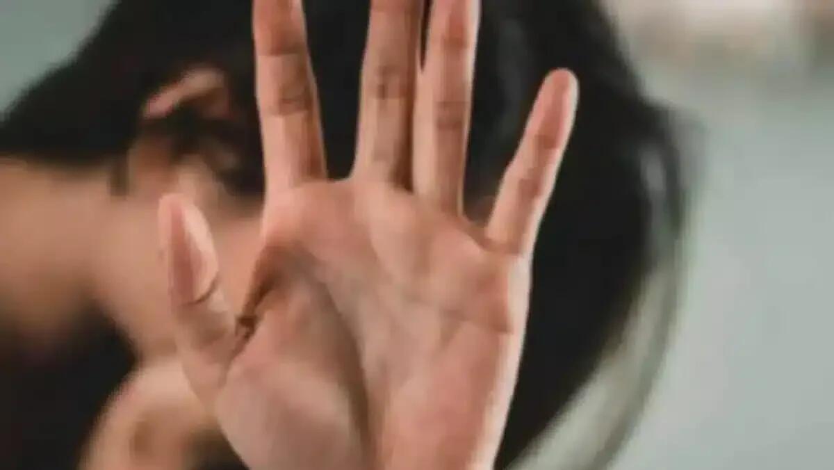 46enne picchiata a sangue dal compagno: ricoverata d'urgenza a Udine, arrestato l'uomo con precedenti - 