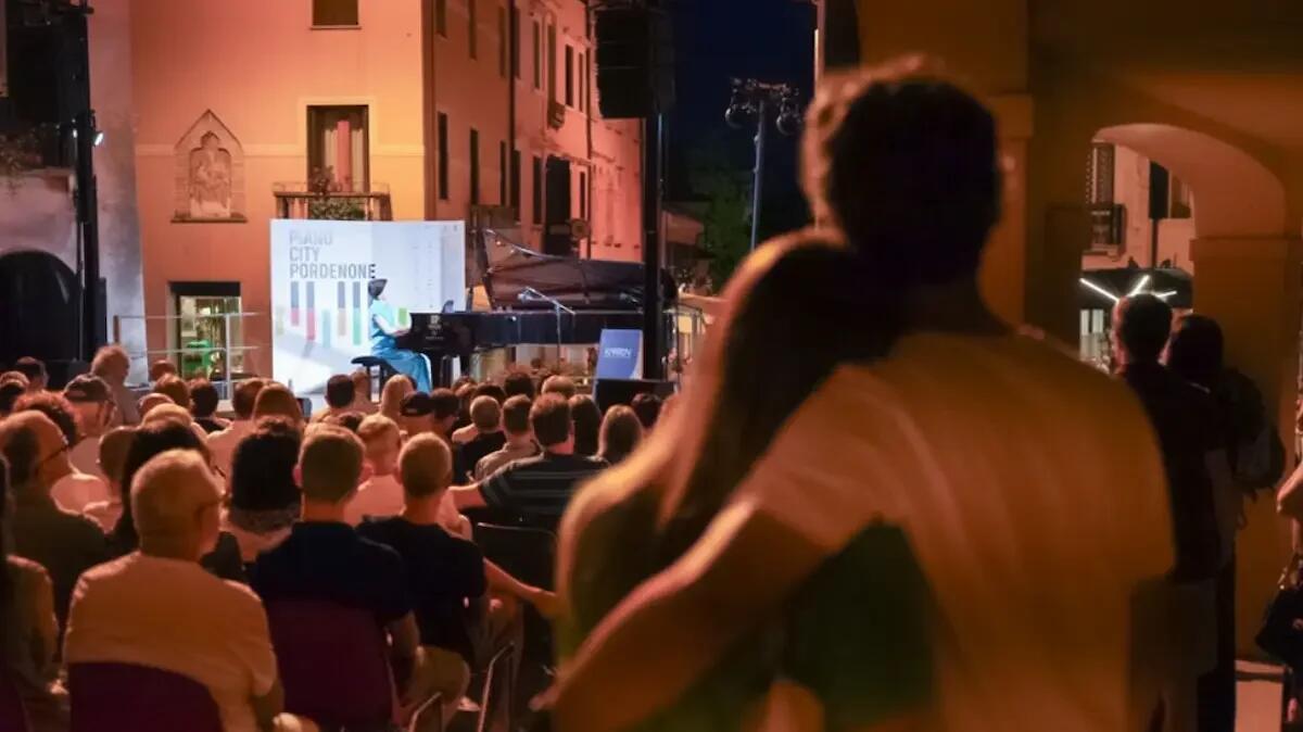 Pordenone si anima con "Festival Piano City": tre giorni di concerti e musica dal vivo - 