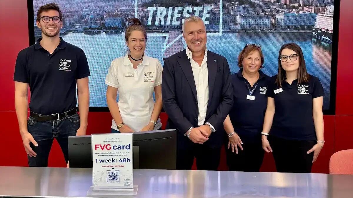 Trieste inaugura il restyling dell’infopoint turistico con boom di presenze nel 2025 - 