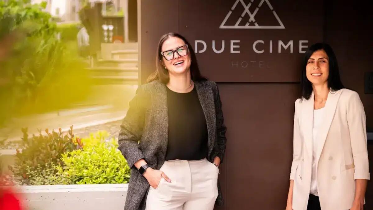 Accoglienza, design e natura: nasce "Hotel Due Cime", un angolo di relax nel cuore di Forni di Sopra - 