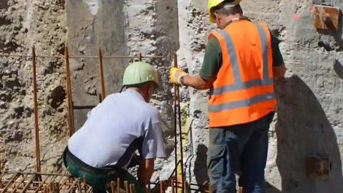 Controlli a sorpresa nei cantieri: sei denunce, un'attività sospesa e multe per oltre 38mila euro - 