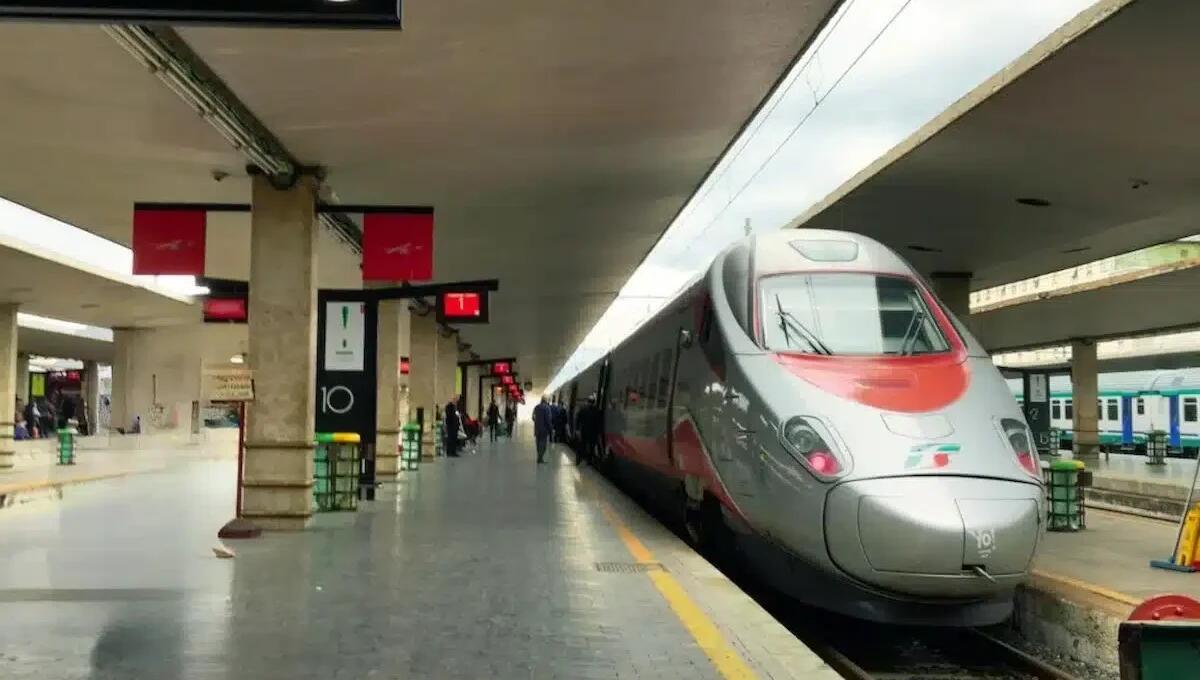 Maltempo a Nordest, traffico ferroviario in tilt: cancellazioni e ritardi, le stazioni più colpite - 
