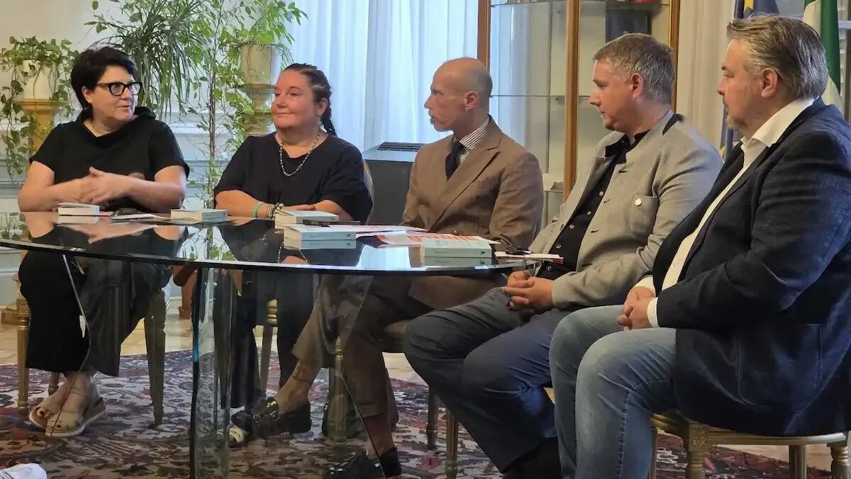 Gorizia si racconta in sette lingue con la nuova guida di Vanni Feresin - 