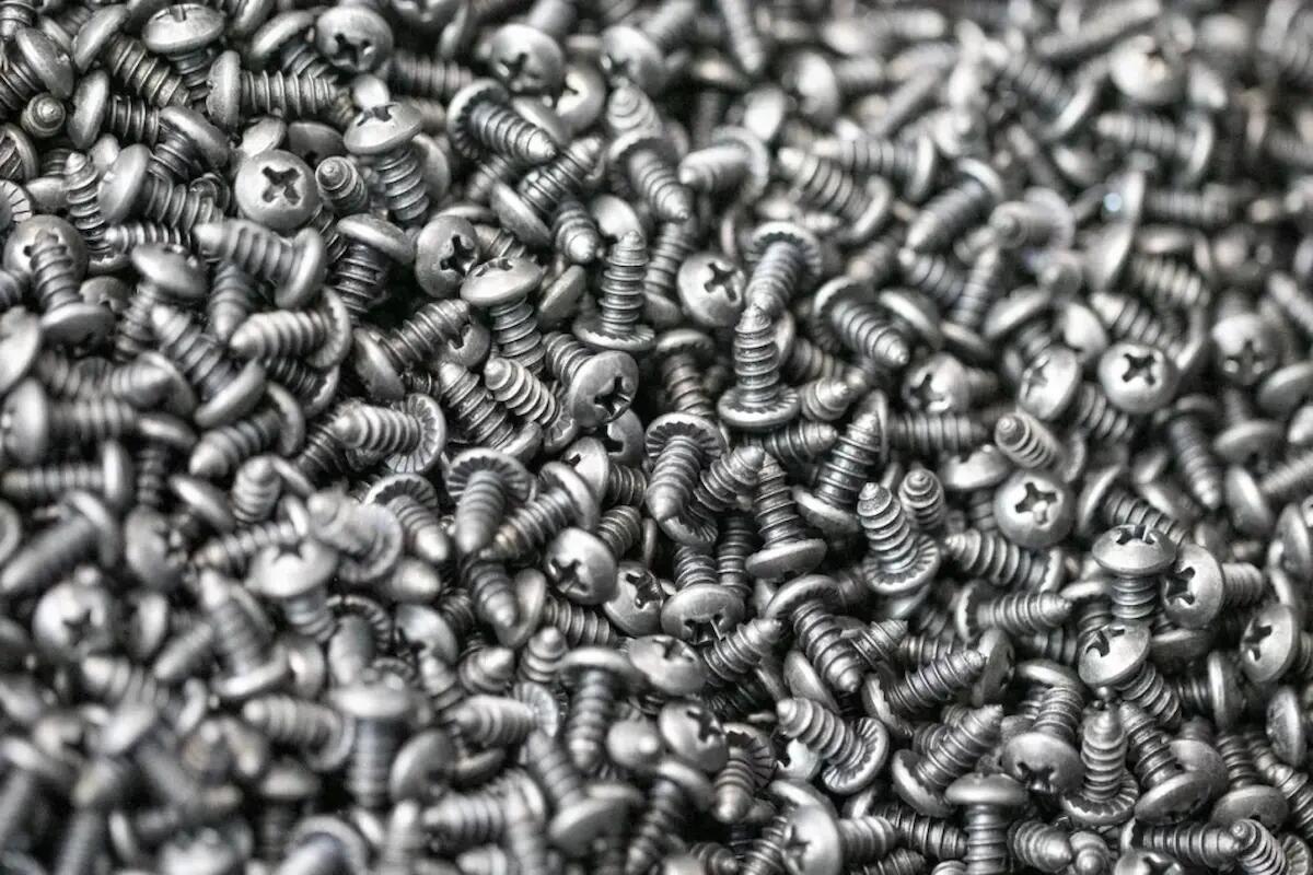 Elementi di fissaggio: quali sono e a cosa servono - 