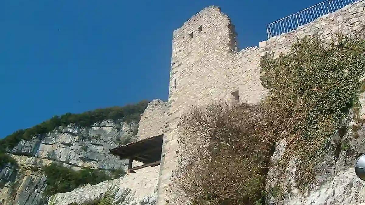 Frana di Isera, Castel Corno rimane inaccessibile: interventi urgenti per la messa in sicurezza - 