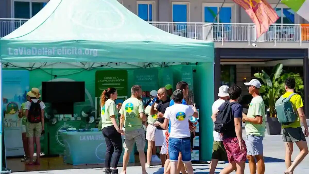 Jesolo accoglie di nuovo "La Via della Felicità" per educare al rispetto - 