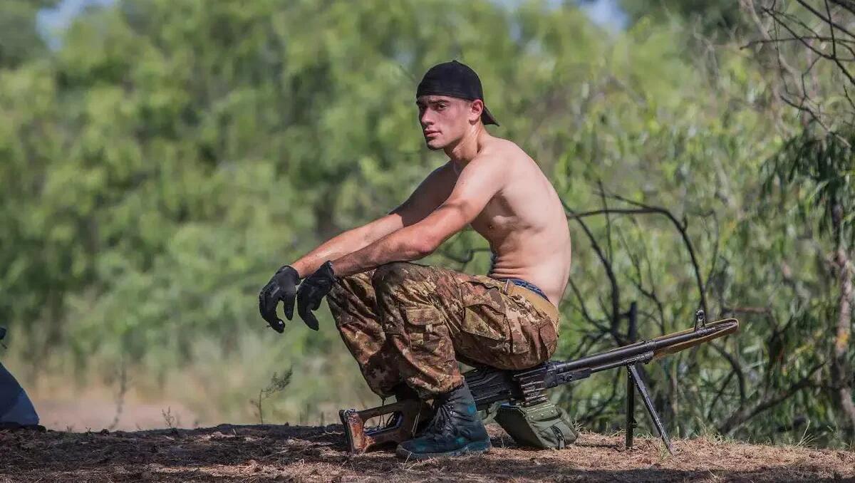 Torna in Ucraina al fronte: 22enne padovano Artiom Naliato ucciso da un missile - 