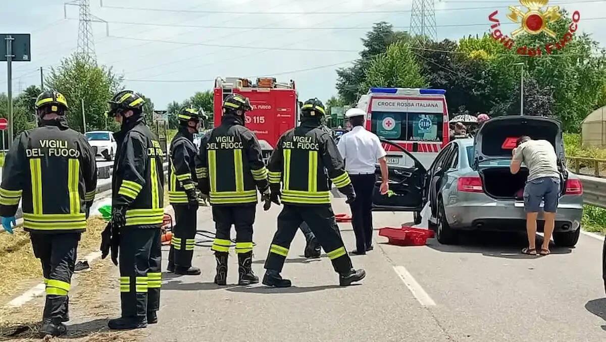 Auto contro moto sulla strada dei Vivai: impatto fatale per il centauro - 